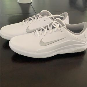 Nike men’s golf shoes - size 11.5